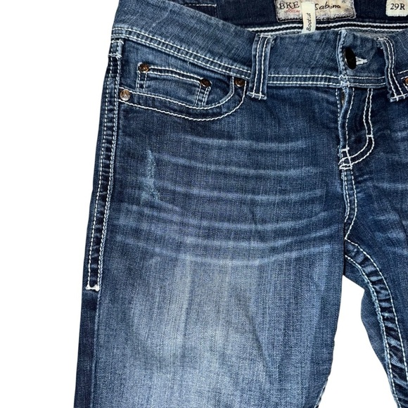 BKE Women’s 29R Bootcut “Sabrina” Dark Wash W/ Fading Stitched Pockets Low Rise - Picture 4 of 9